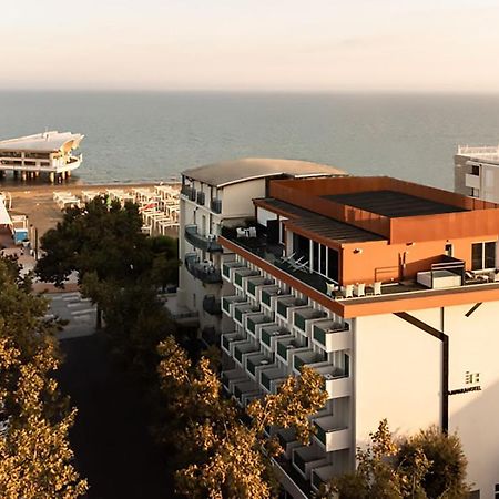 Hotel Lampara لينانو سابيادورو المظهر الخارجي الصورة