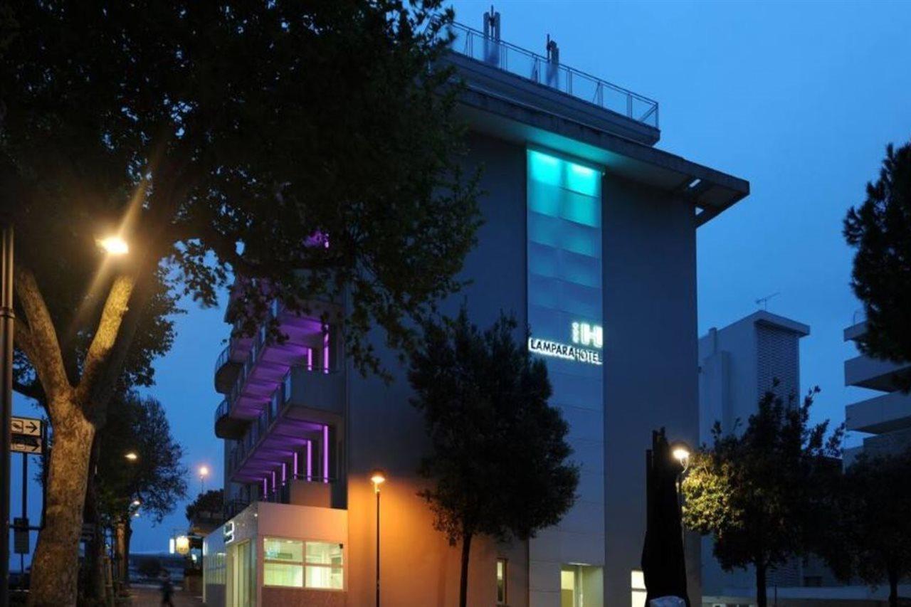 Hotel Lampara لينانو سابيادورو المظهر الخارجي الصورة