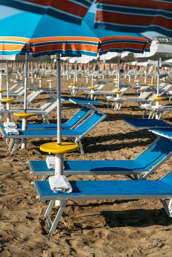 Hotel Lampara لينانو سابيادورو المظهر الخارجي الصورة